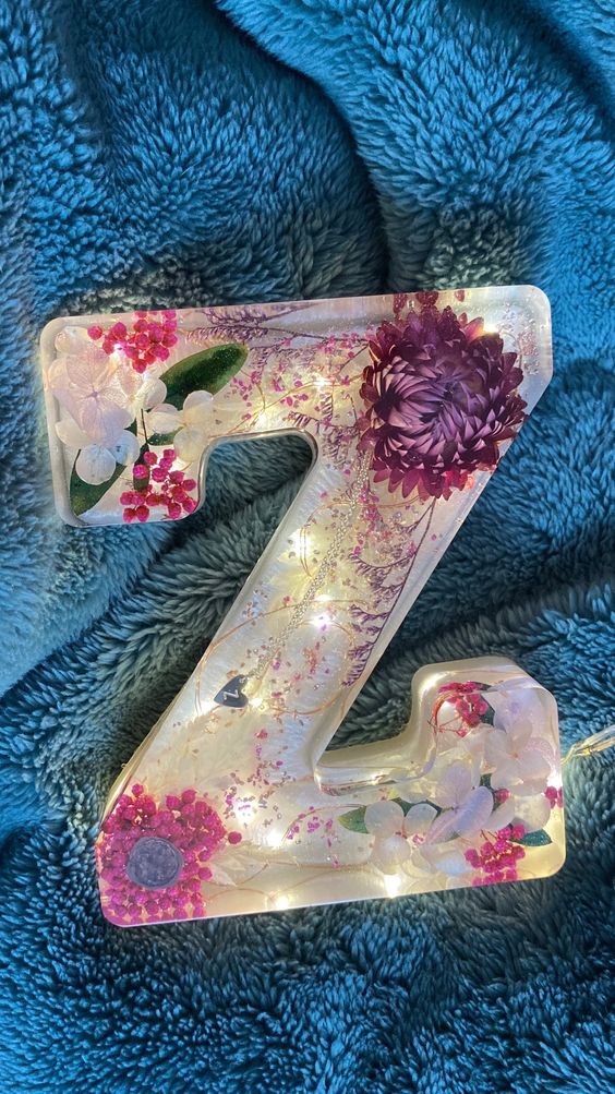 🌸Kézzel készített virágmintás gyantából készült éjszakai fény