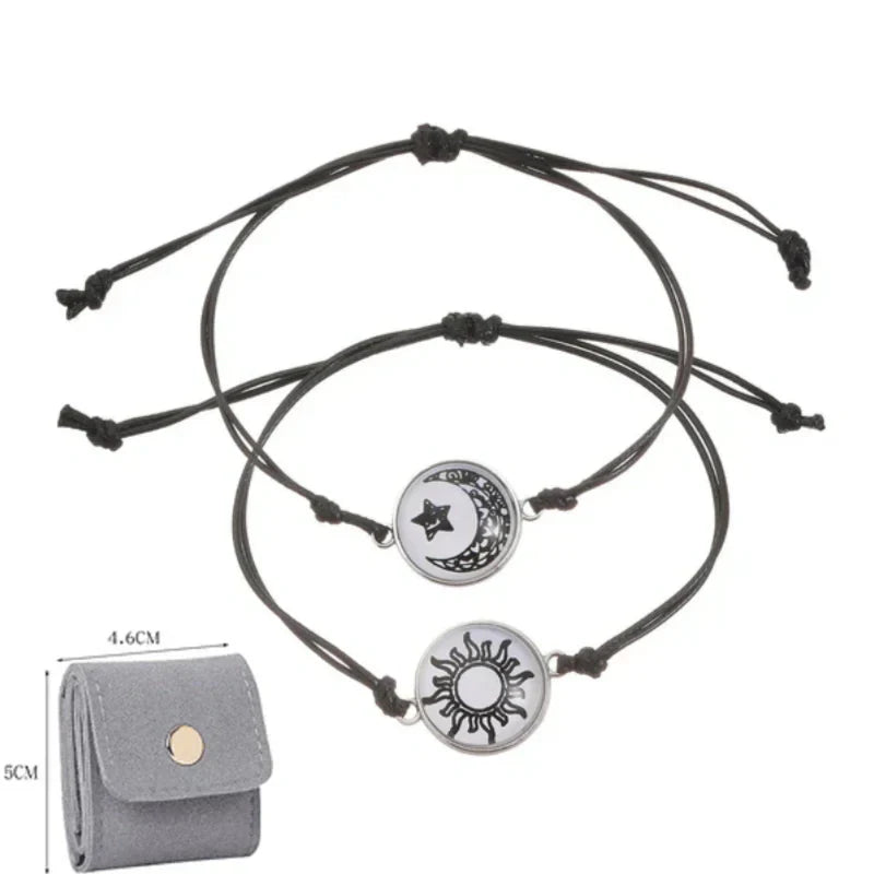 Nap és Hold – Egy Lélek. 💞 Karkötők pároknak, akik a távolság ellenére is összekapcsolódnak.