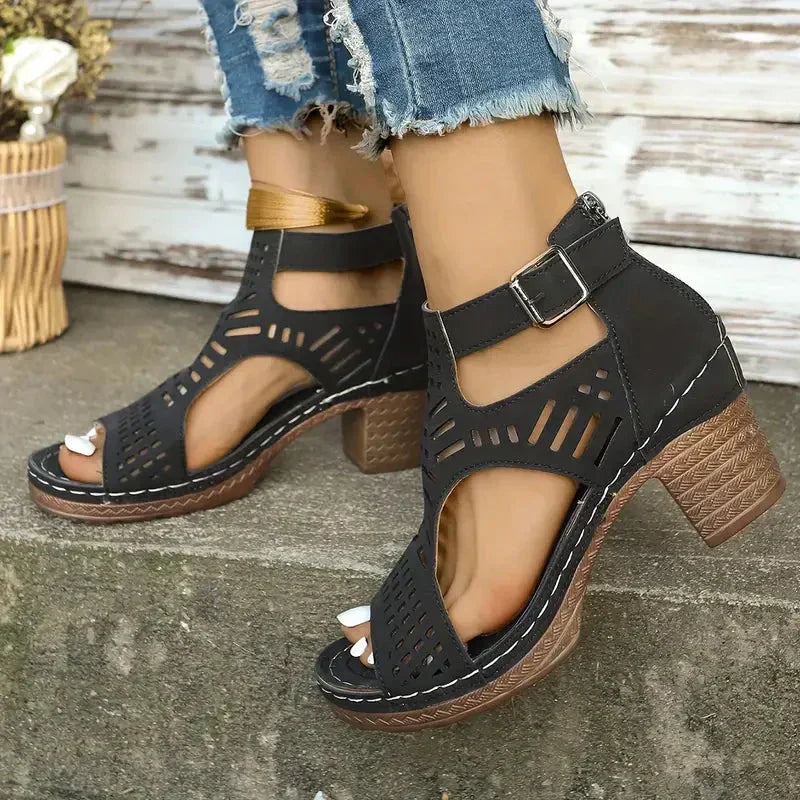 👡 Nyitott orrú szandálok közepesen nyitott sarokkal💖