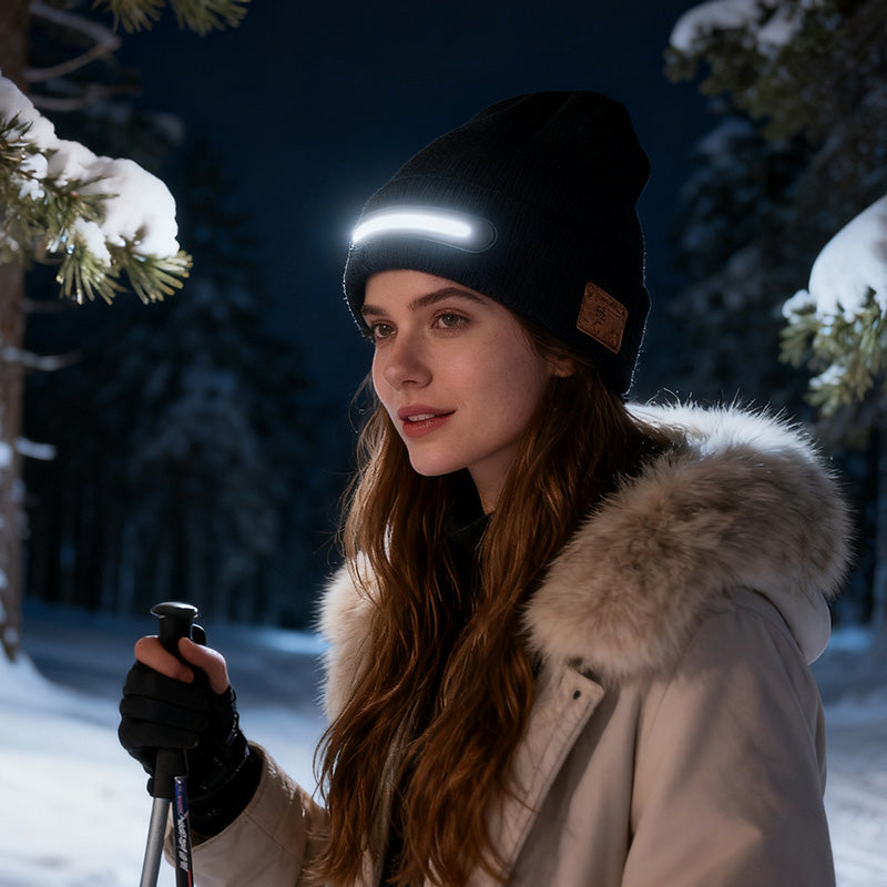 Újratölthető LED sapka Bluetooth-szal